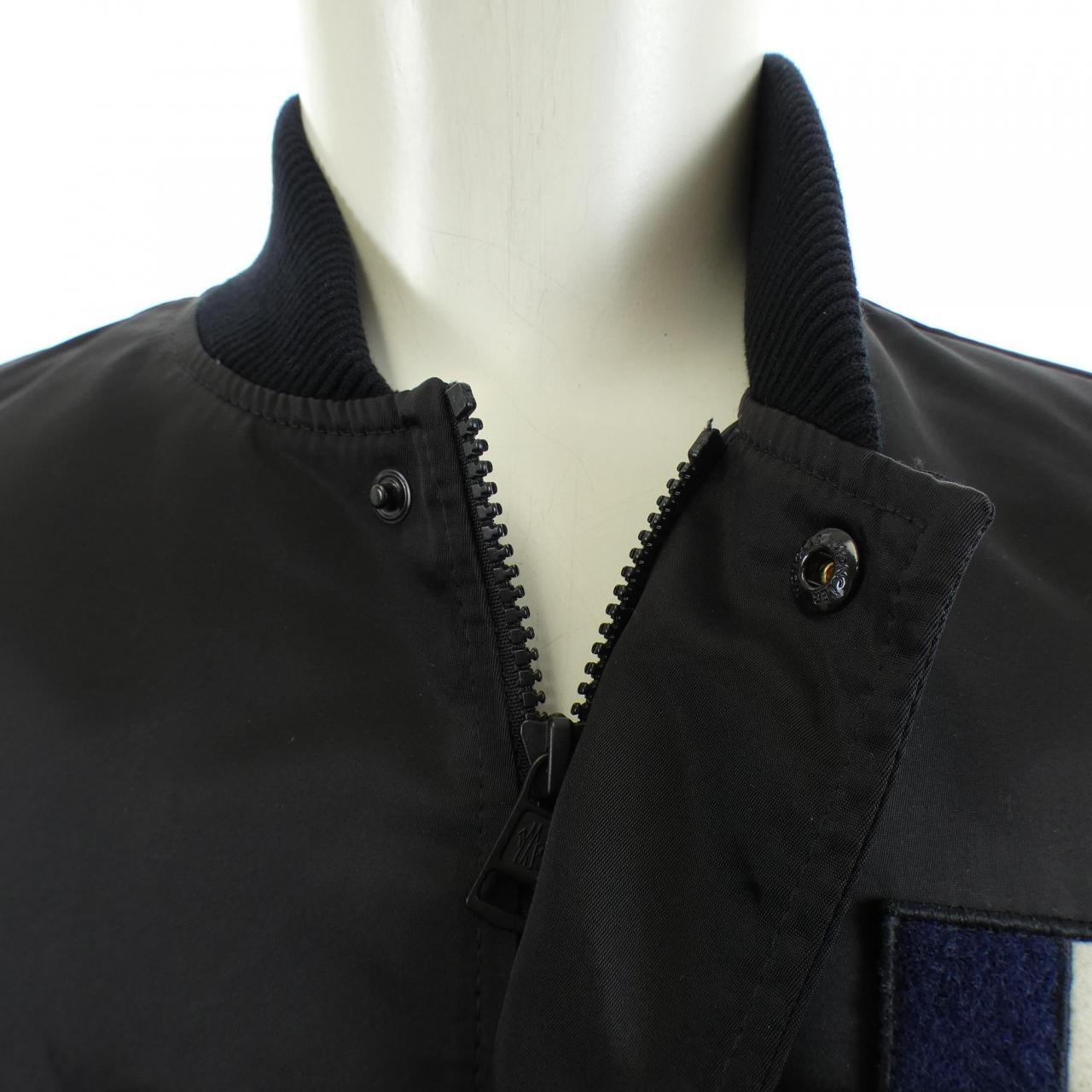 モンクレール MONCLER COUESNON ダウンジャケット