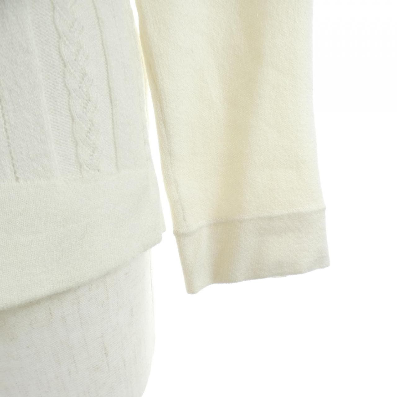 シャネル CHANEL P29078K00168 06A カーディガン