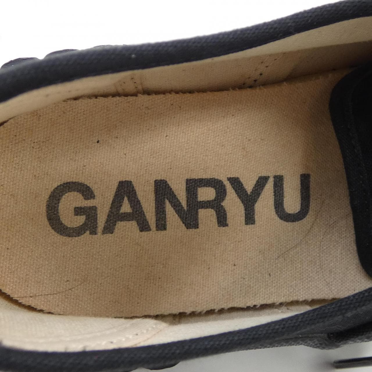 ガンリュウ GANRYU スニーカー