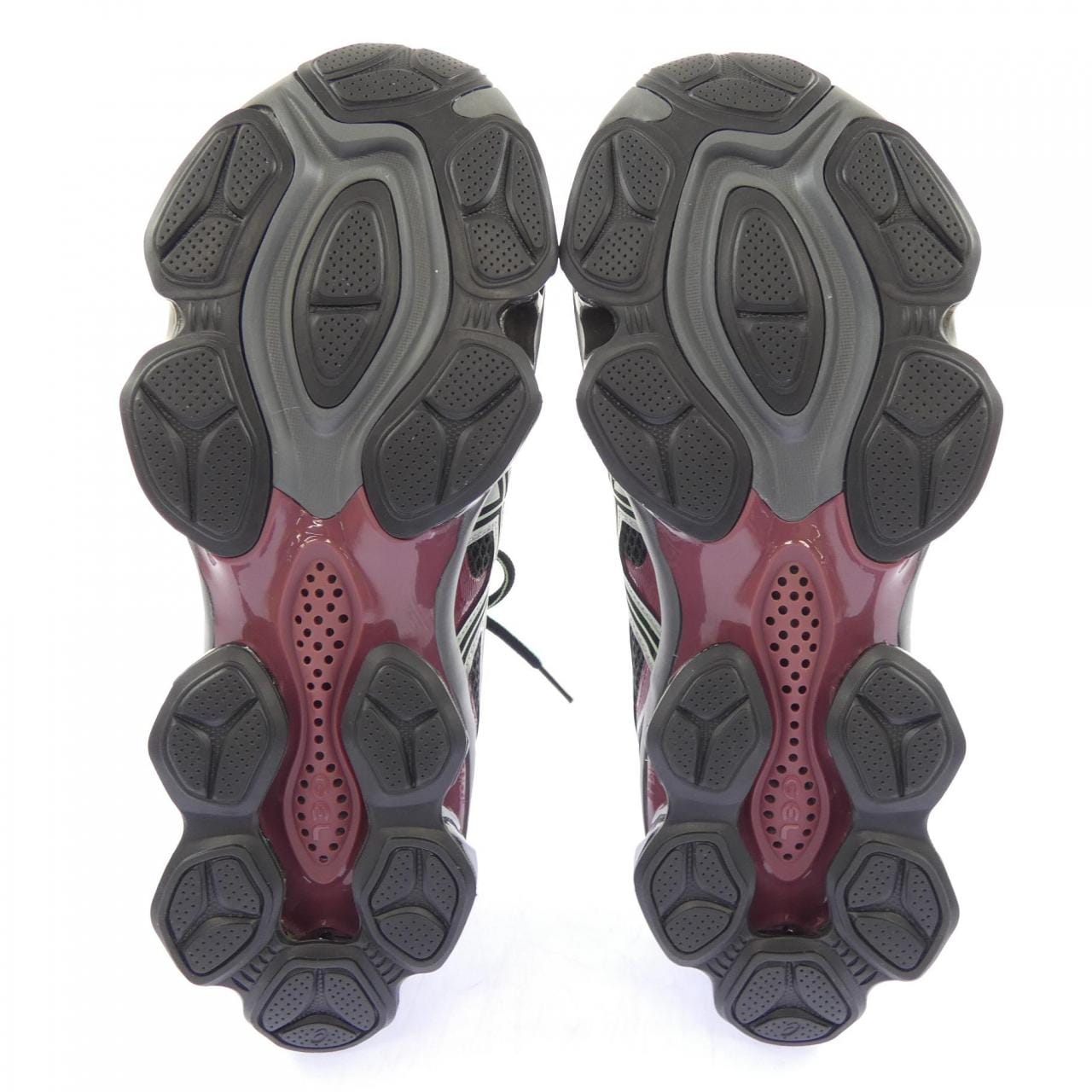 アシックス ASICS 1203A270 スニーカー
