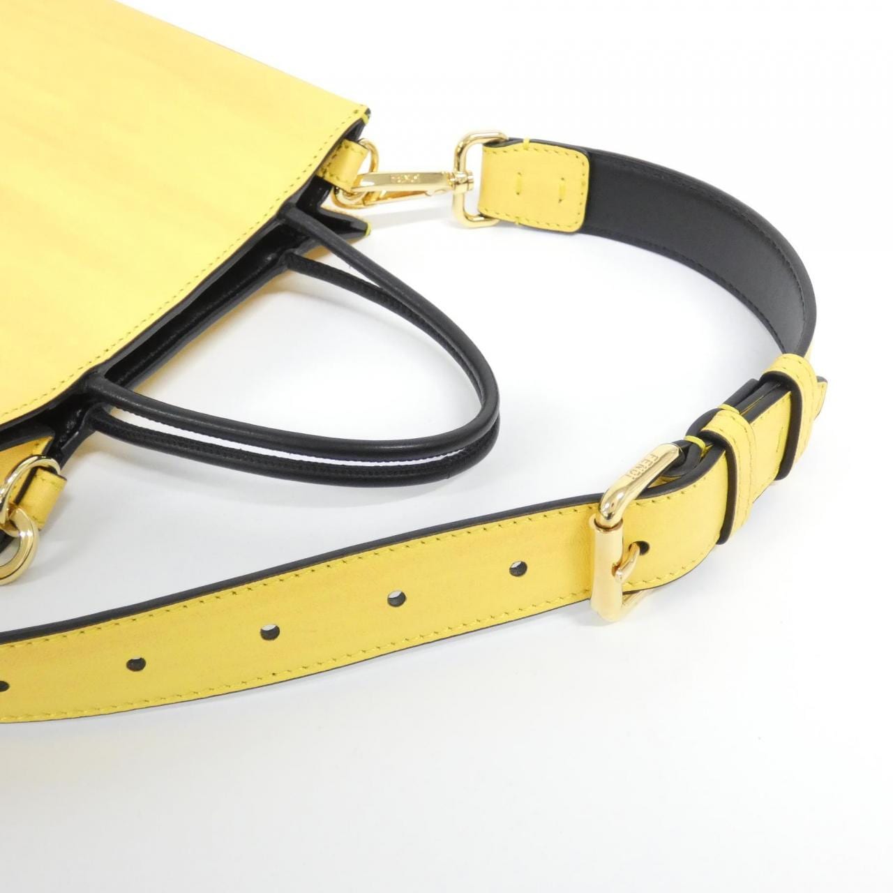 フェンディ パック スモール ショッピング バッグ 7VA512 ADP6 バッグ