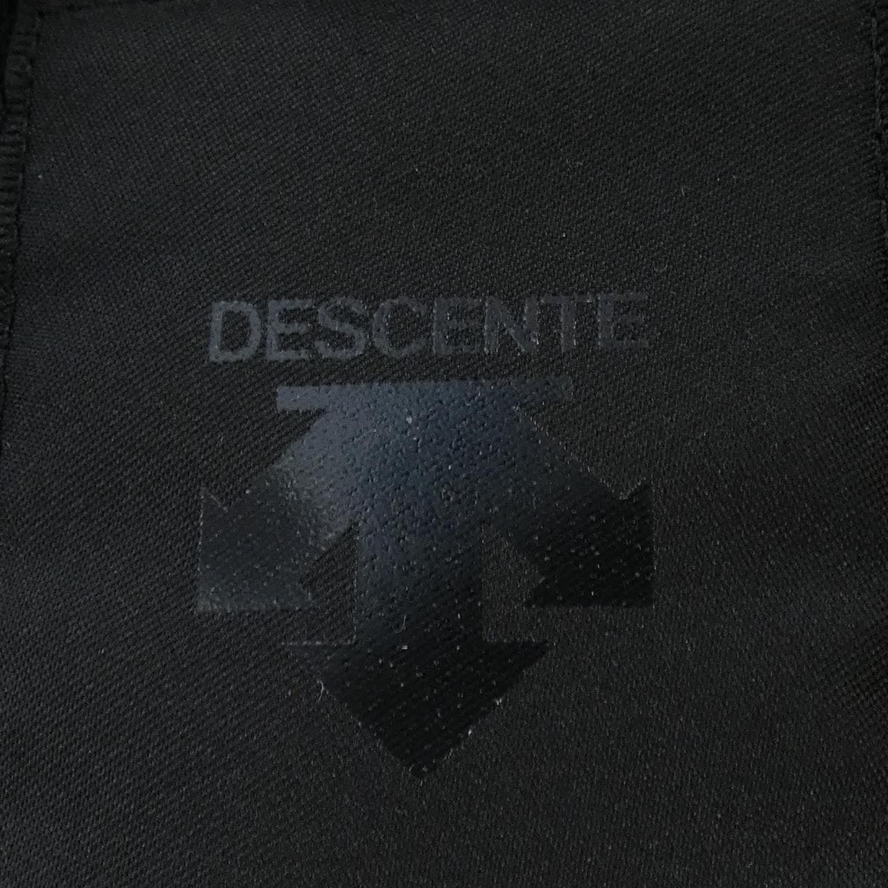 デサント DESCENTE ダウンジャケット