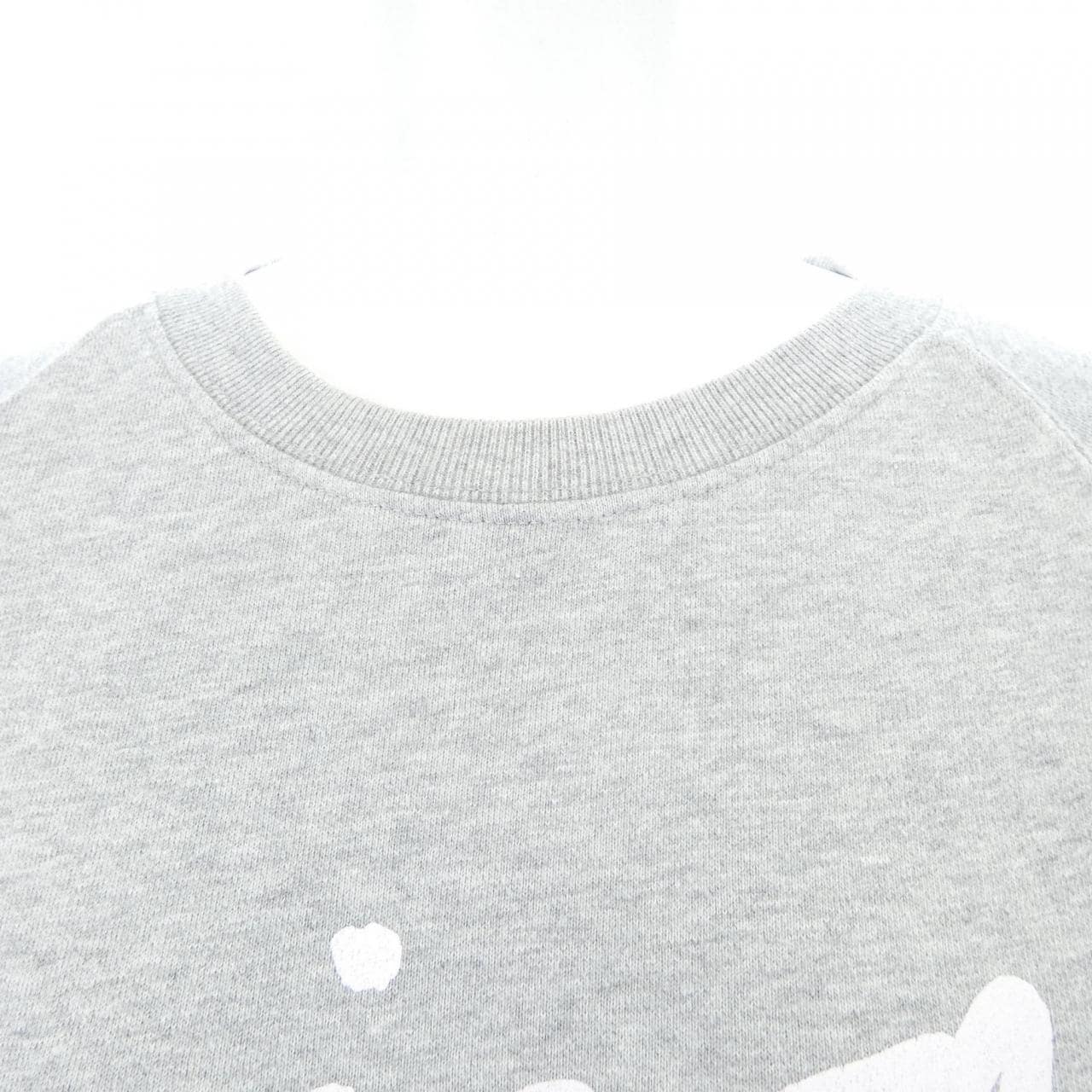 メゾンキツネ MAISON KITSUNE FW00335KM0001 スウェット