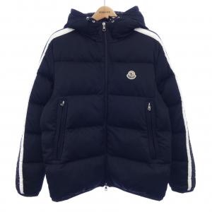 モンクレール MONCLER ダウンジャケット