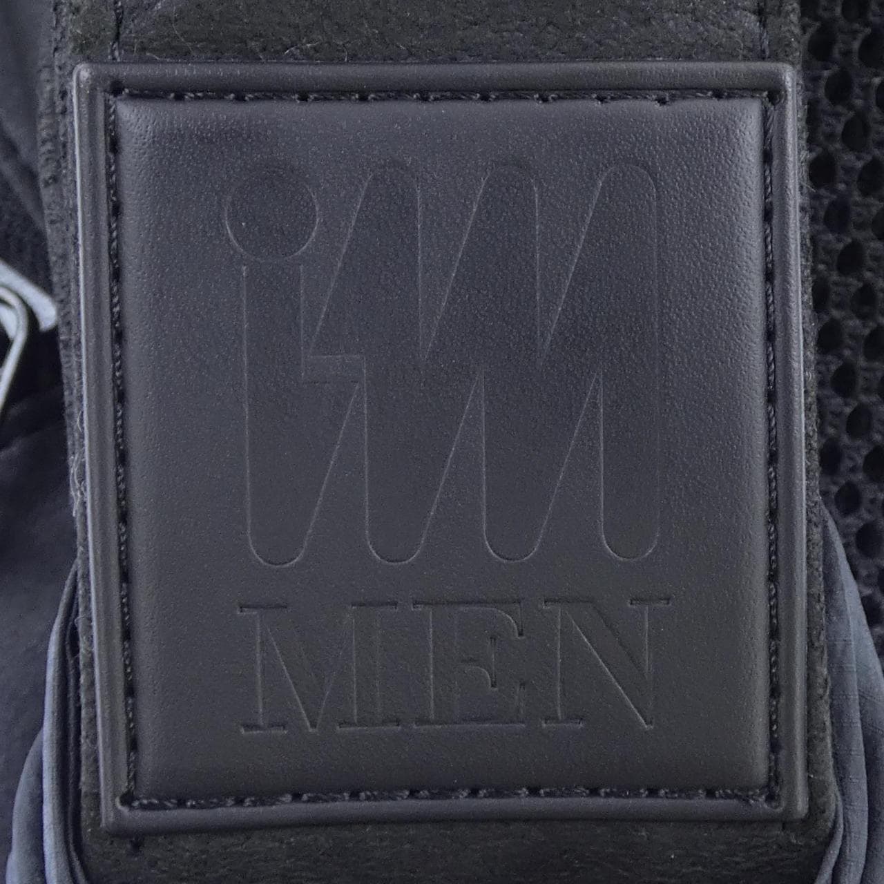 アイムメンイッセイミヤケ IM MEN ISSEY MIYAKE LA51AG322 BAG