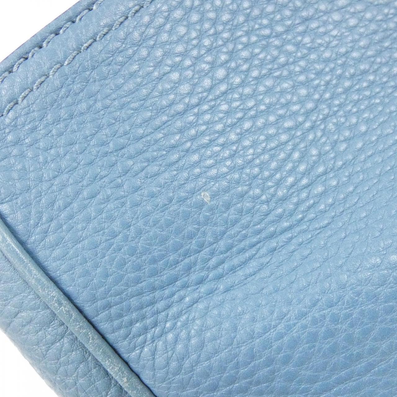 グッチ 323660 A7M0G バッグ