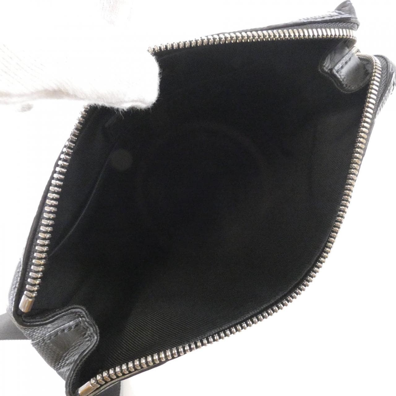 ルイヴィトン ダミエ アンフィニ ディスカバリー メッセンジャーBB N42418 ショルダーバッグ