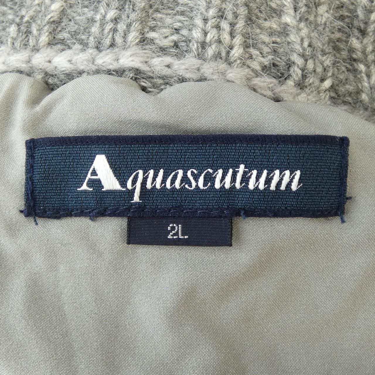 アクアスキュータム Aquascutum カーディガン