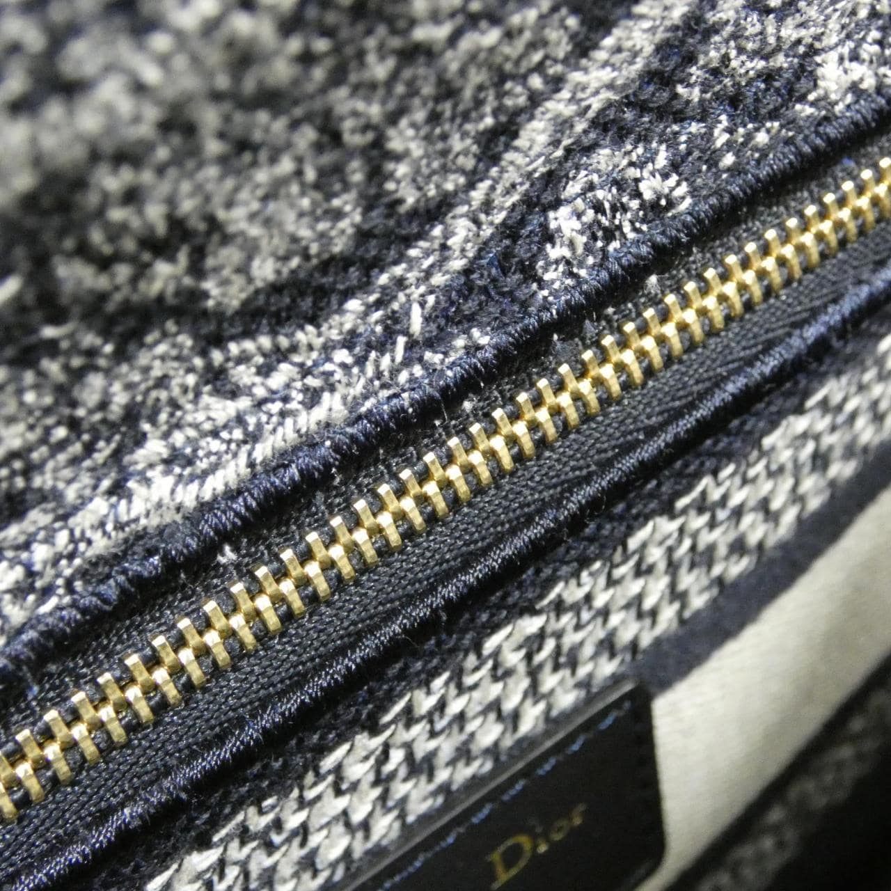 クリスチャンディオール TOILE DE JOUY REVERSE レディ Dライト ミディアム M0565ORGO バッグ