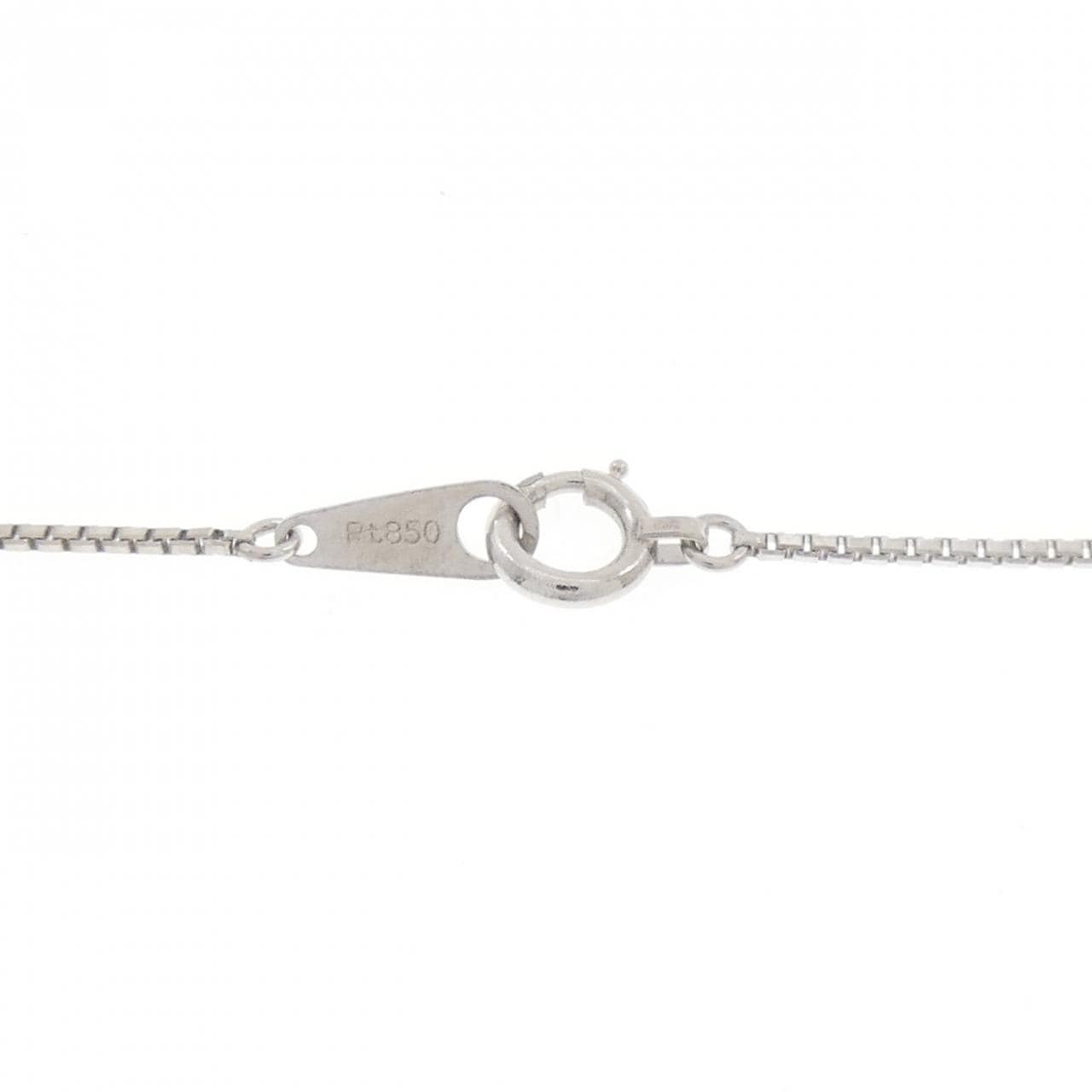 PT900/PT850 エメラルド ネックレス 0.40CT
