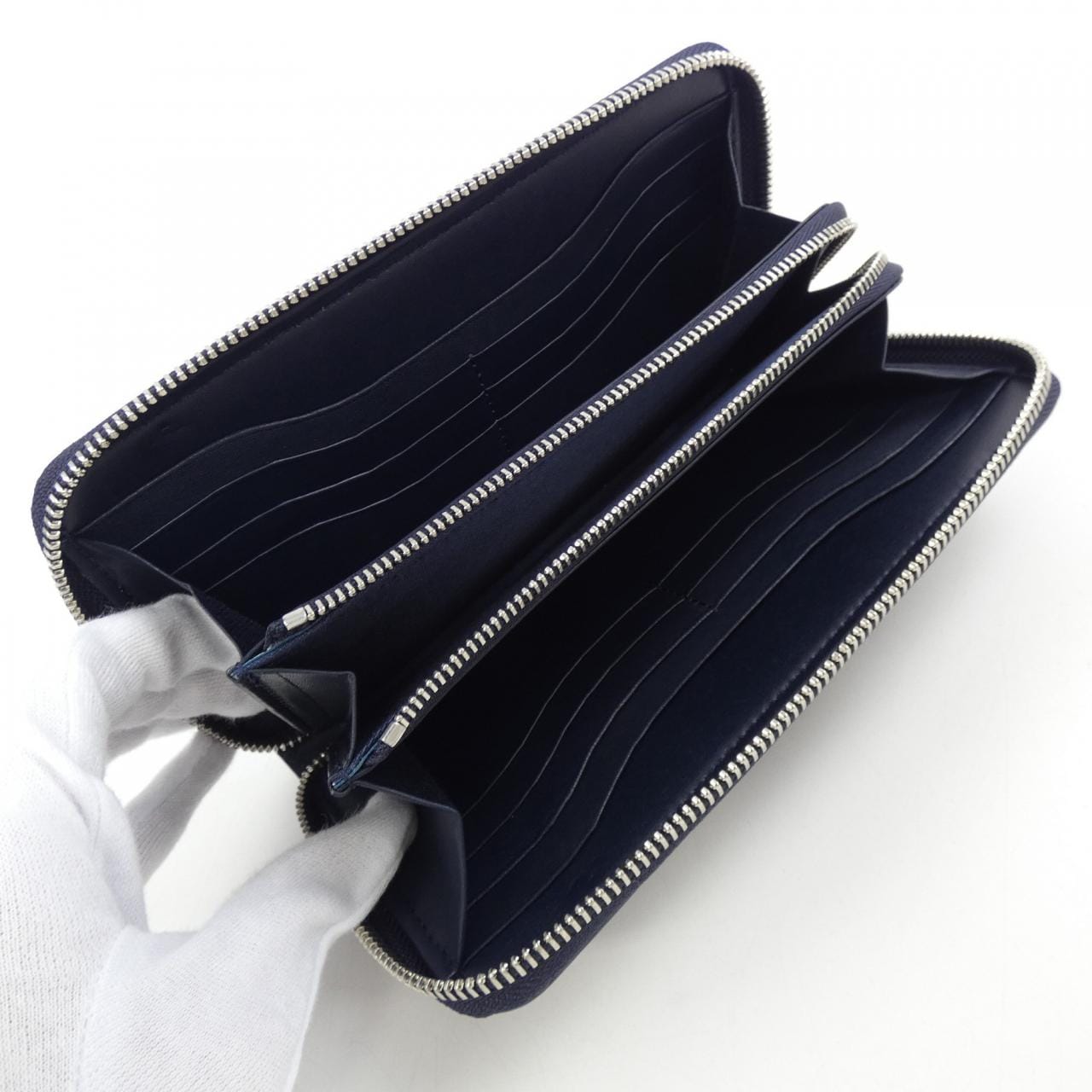 ペッレモルビダ PELLE MORBIDA WALLET