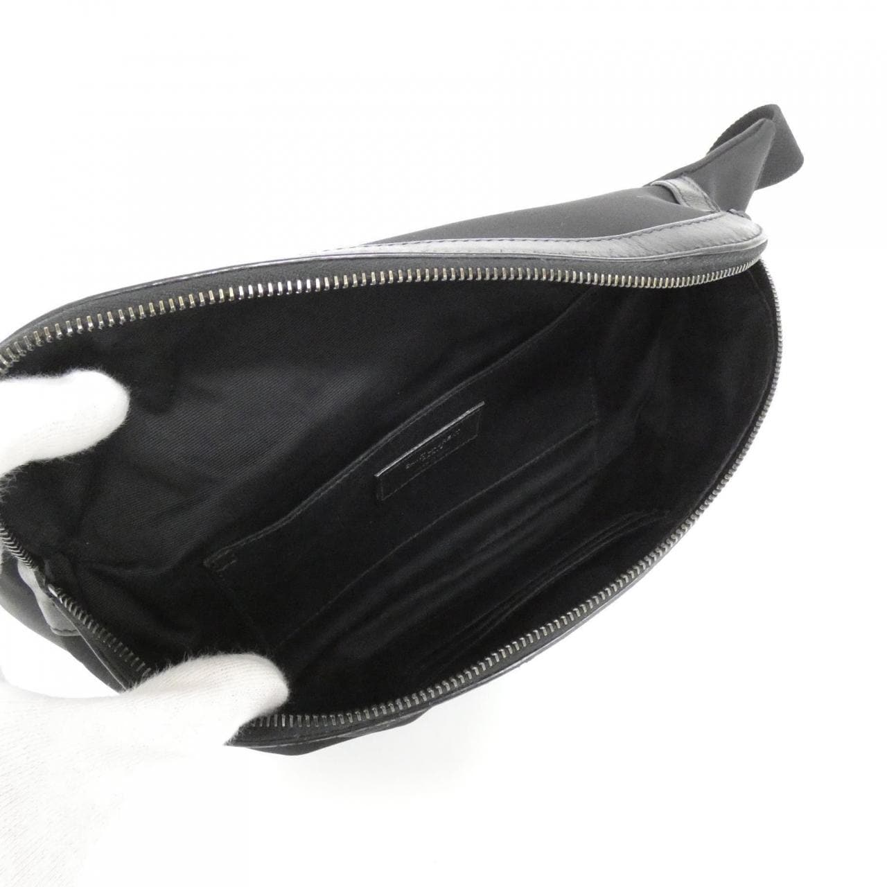 サンローラン 557831 FAAFB ウエストバッグ