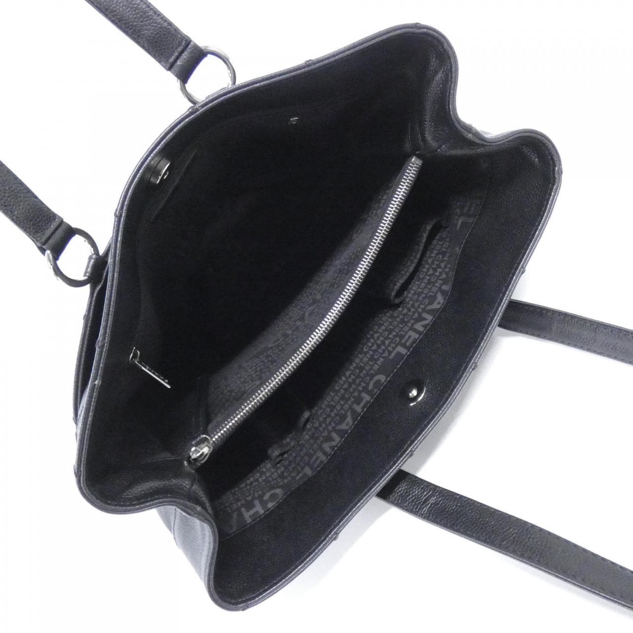 シャネル ショルダーバッグ