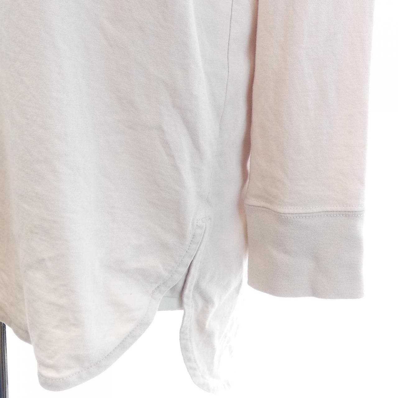 ヨリ yori Tシャツ