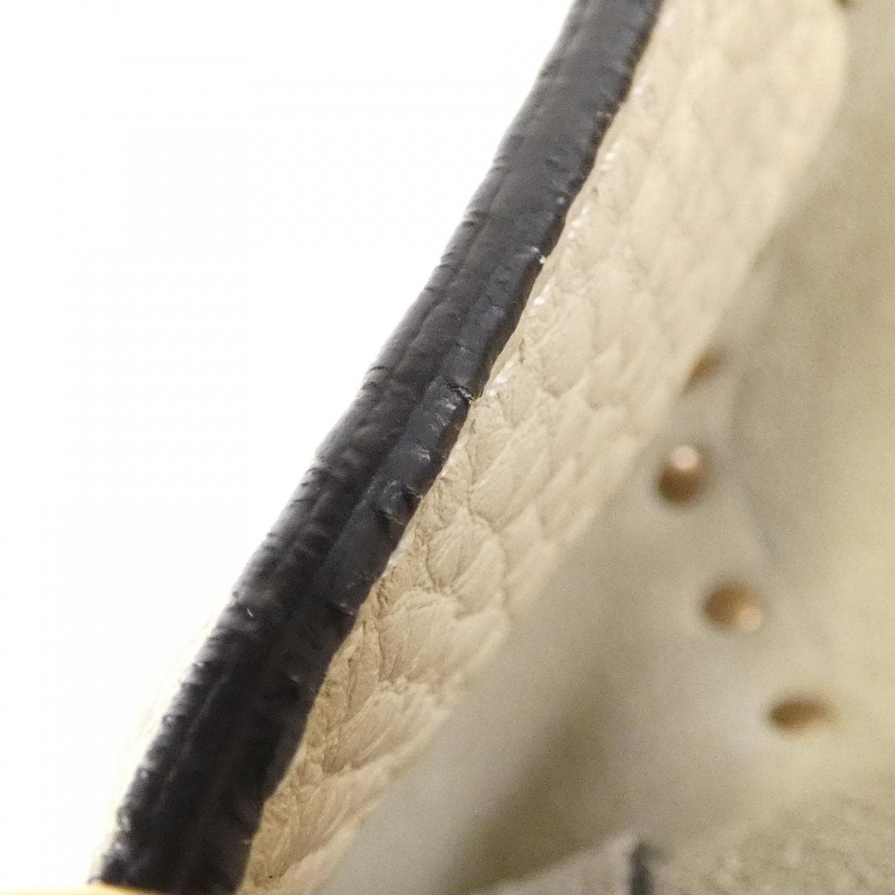 ヴァレンティノガラヴァーニ LW2B0037VQQ バッグ