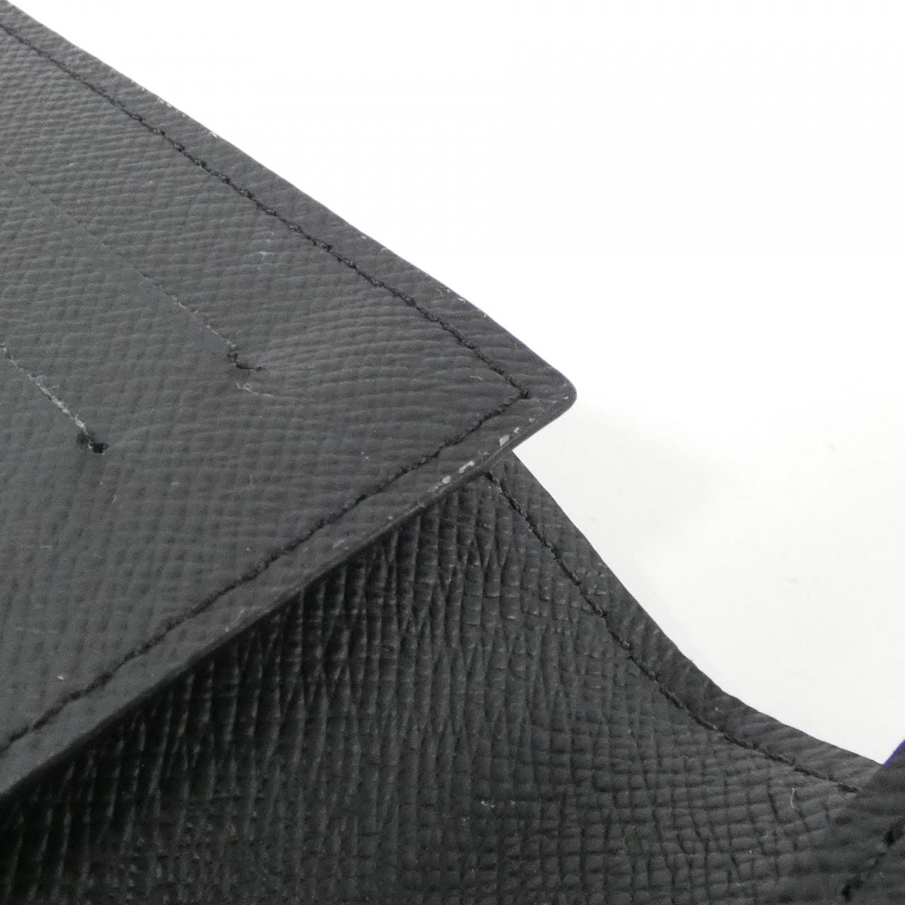 ルイヴィトン モノグラム エクリプス クーヴェルテュール パスポール M64501 パスポートカバー