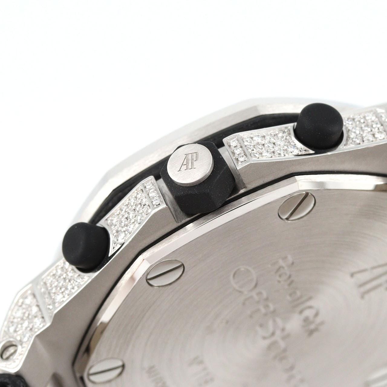 オーデマ･ピゲ ロイヤルオークオフショア 26067BC.ZZ.D002CR.01 WG 自動巻