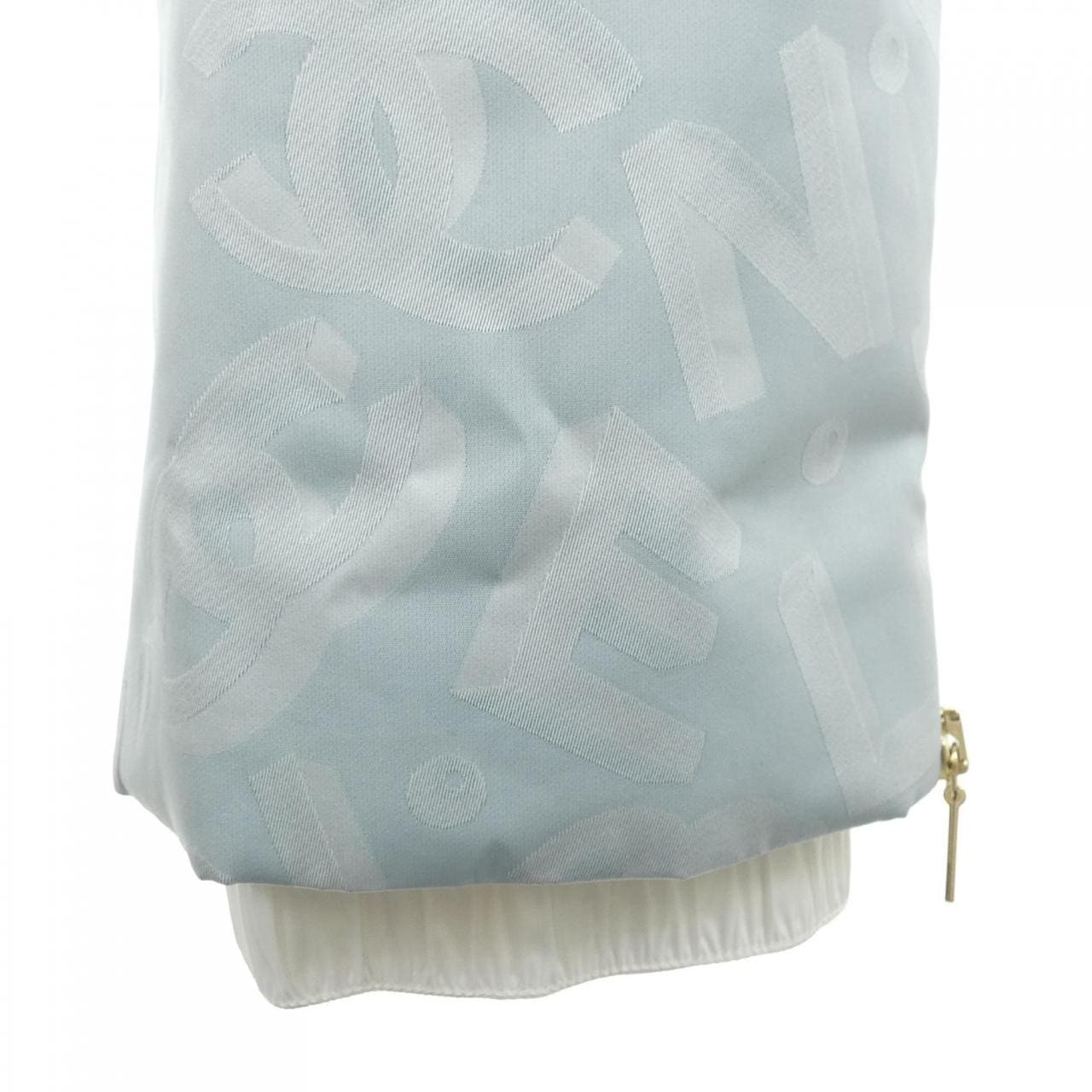 シャネル CHANEL P73223V64838 22N パンツ