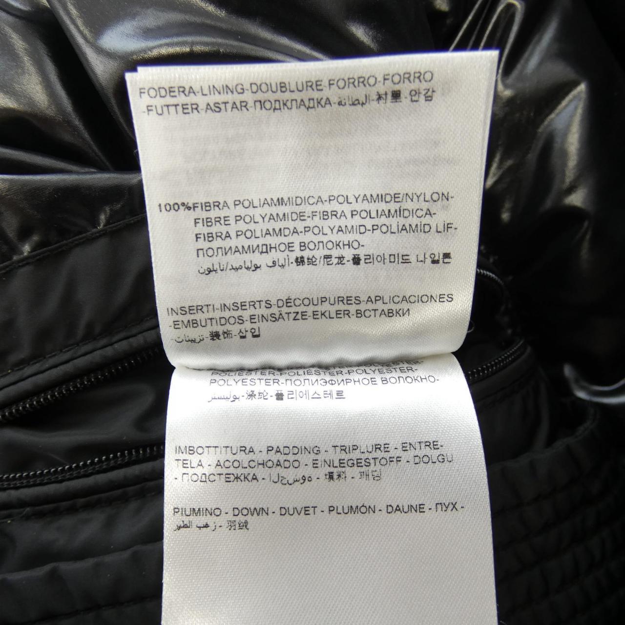 モンクレール MONCLER ダウンジャケット