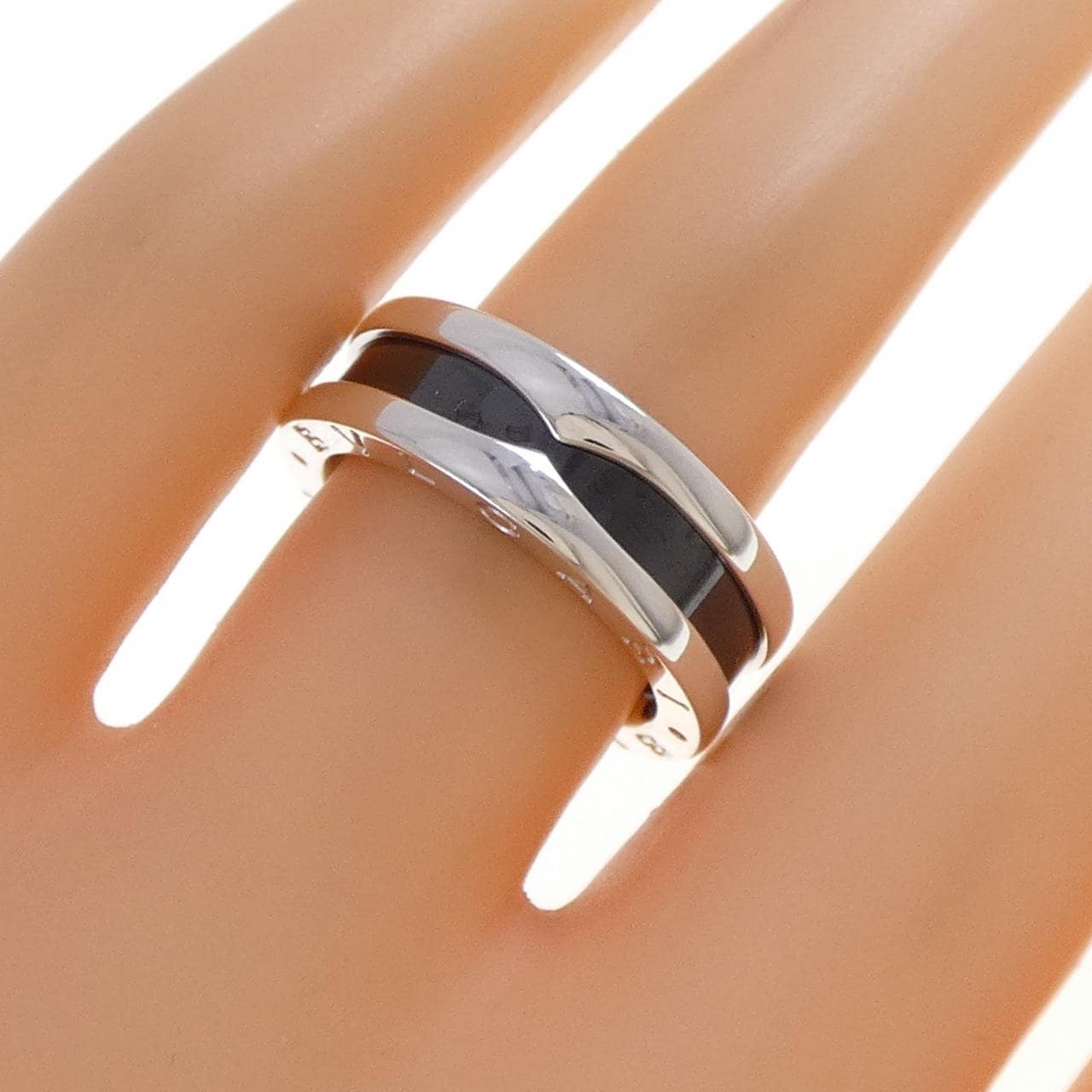 ブルガリ セーブザチルドレン リング