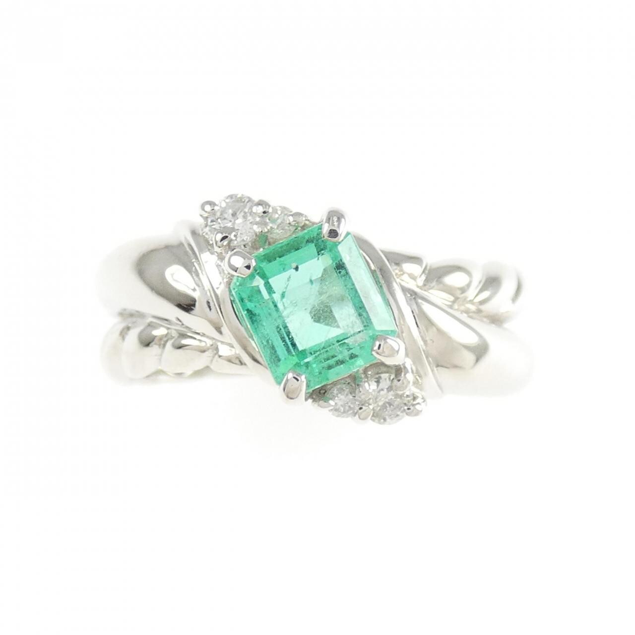 PT900 エメラルド リング 0.79CT