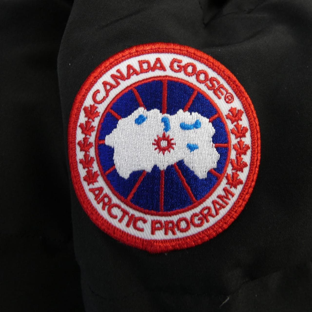 カナダグース CANADA GOOSE ダウンコート