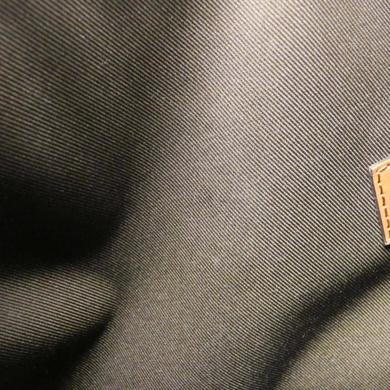 ルイヴィトン モノグラム リバース ループ ホーボー M46311 ショルダーバッグ