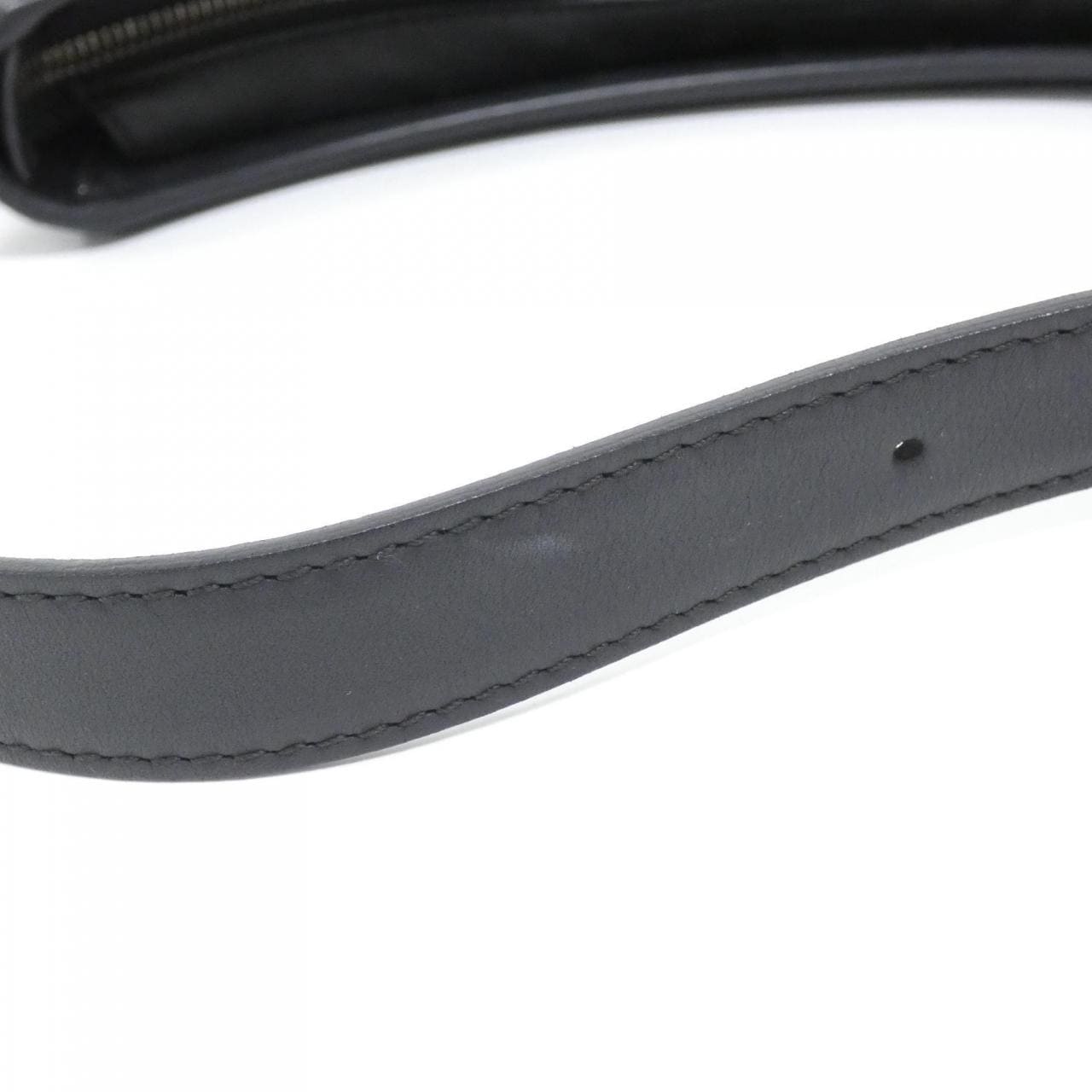 サルヴァトーレフェラガモ 21 7913 ショルダーバッグ