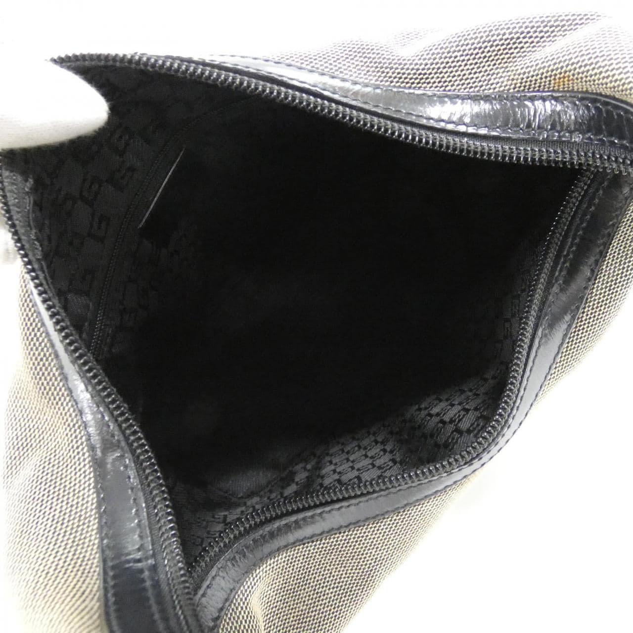 【ヴィンテージ】グッチ 001 4204 ショルダーバッグ