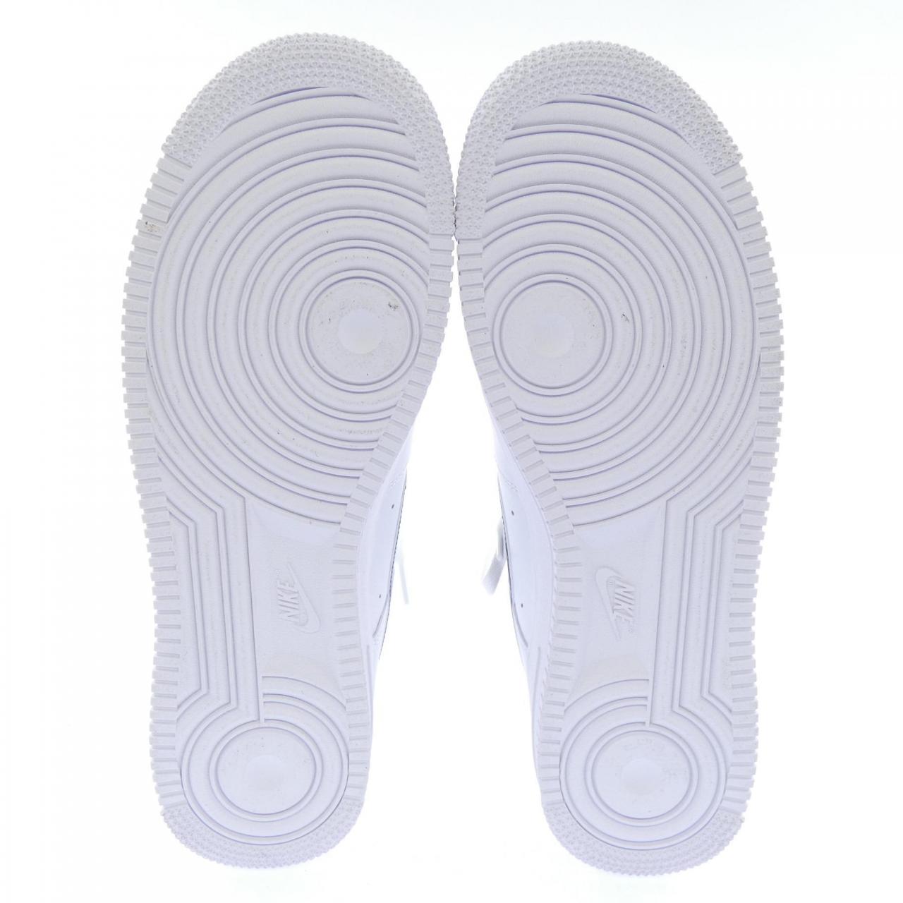 ナイキ NIKE IQ0407-100 スニーカー