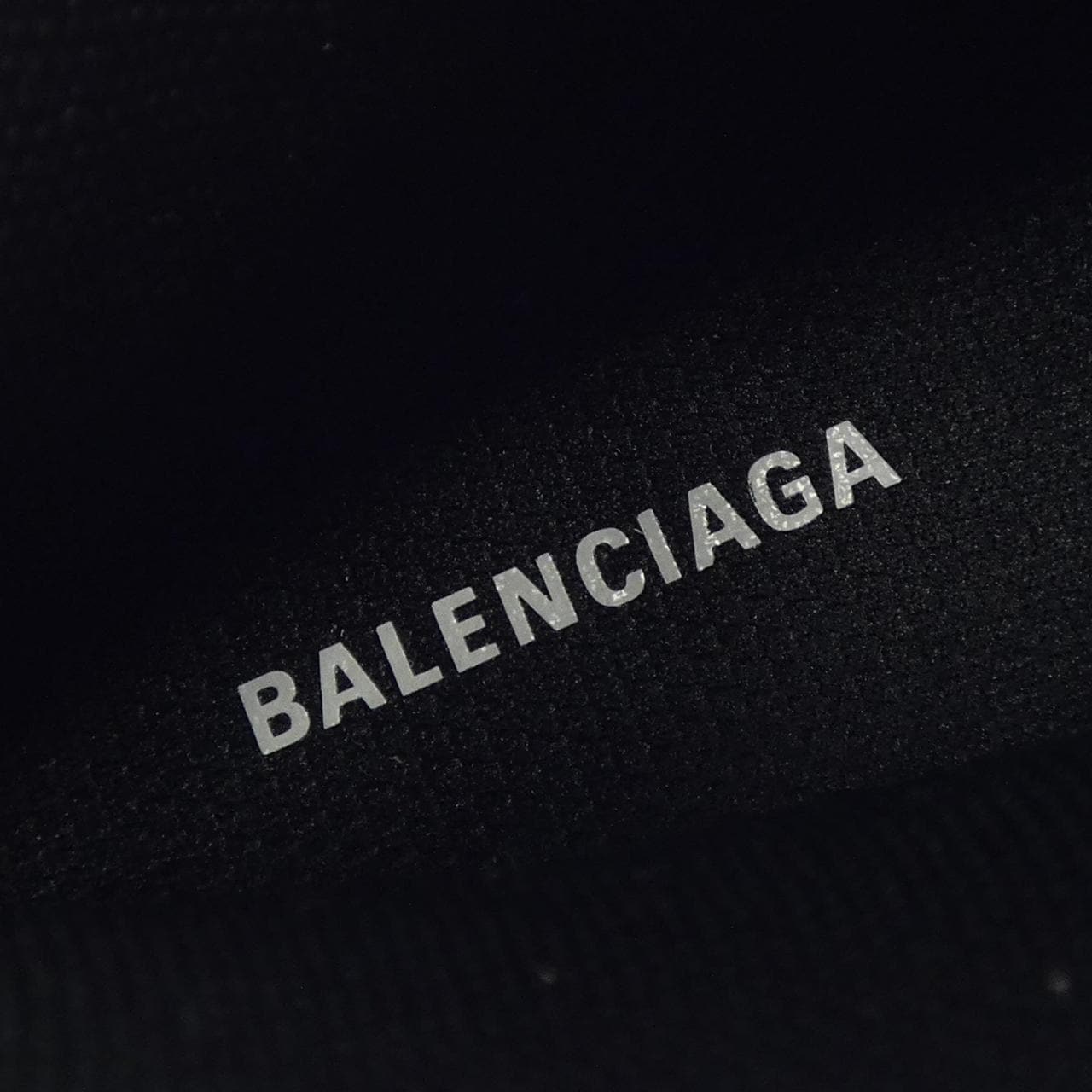 バレンシアガ BALENCIAGA TRIPLE S 536737 スニーカー