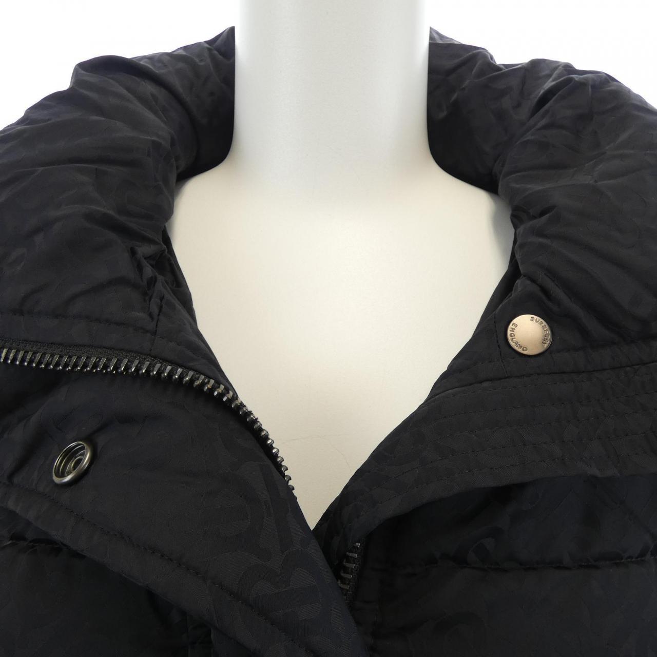 バーバリー BURBERRY 8019569 ダウンコート