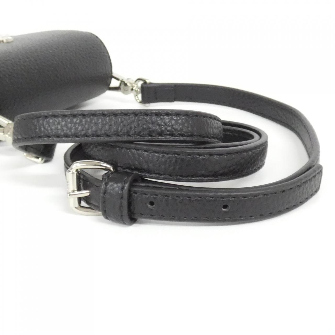 【新品】ヴィヴィアンウェストウッド 58030001U フォンケース