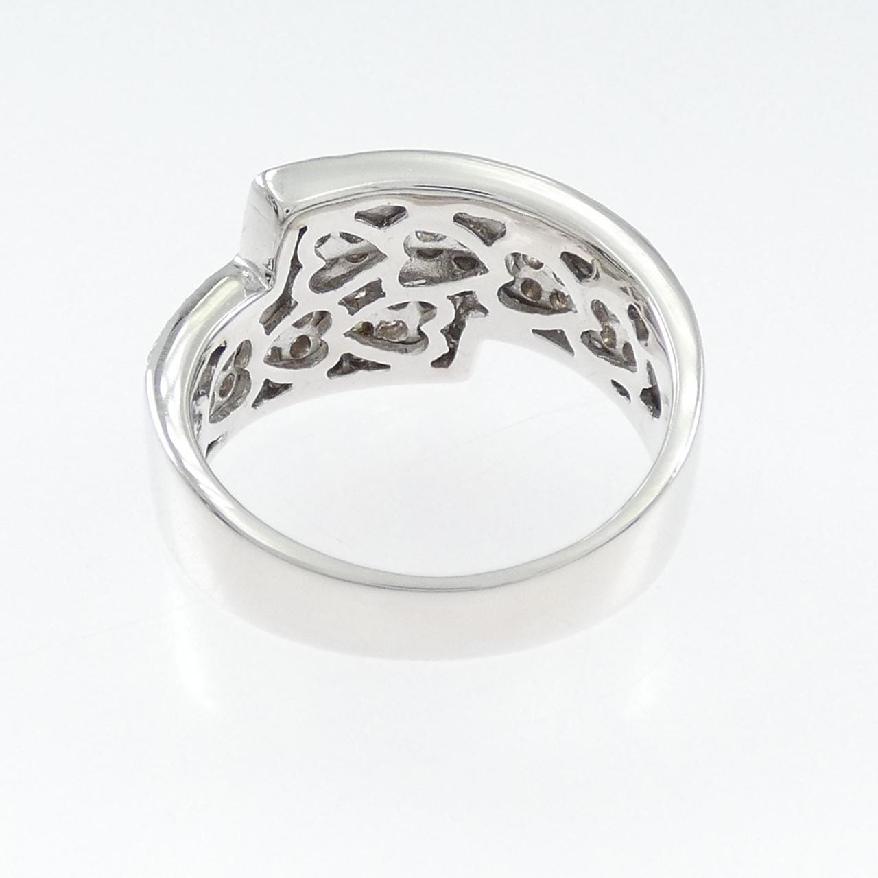 K18WG/K18BG ダイヤモンド リング 0.37CT