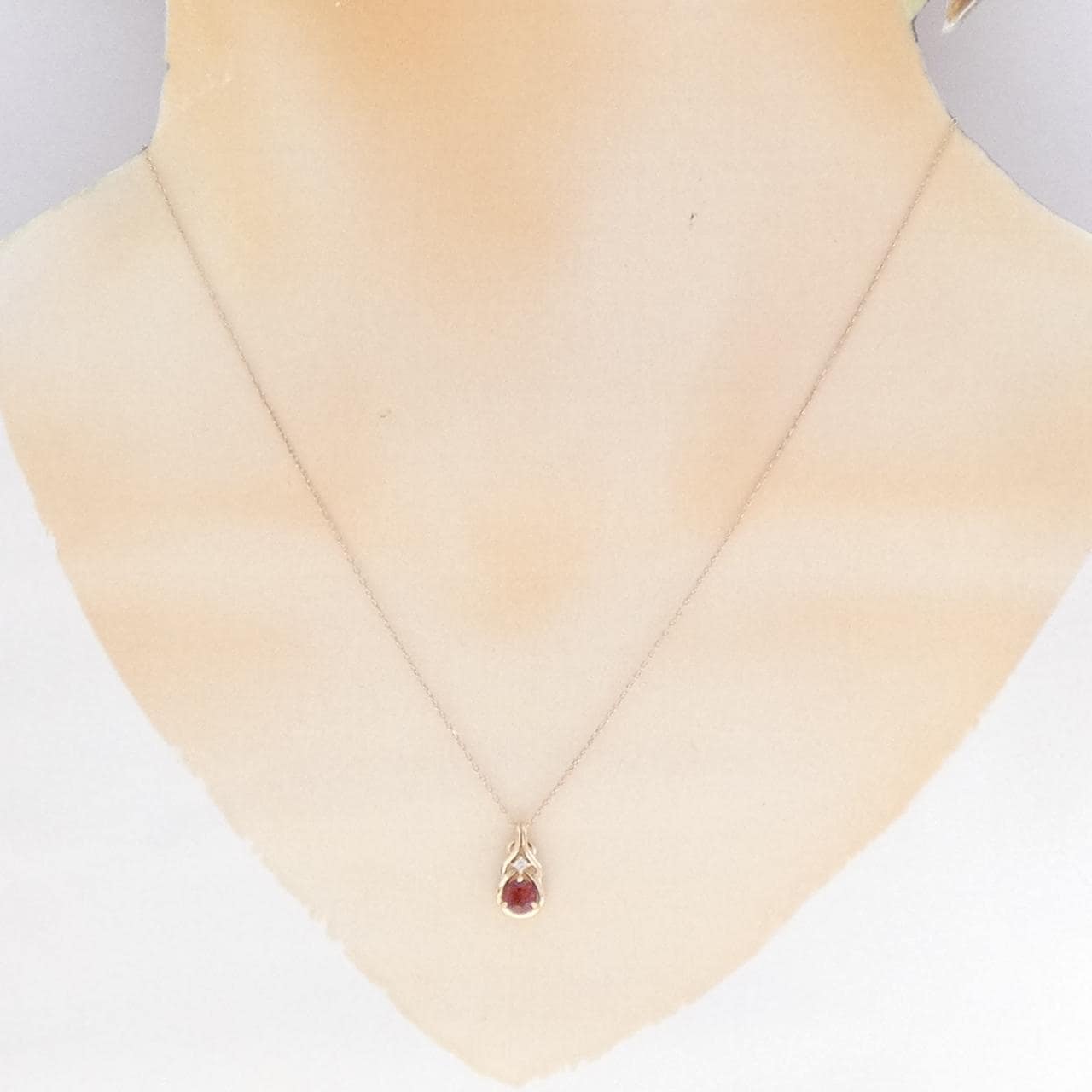 K10PG ガーネット ネックレス