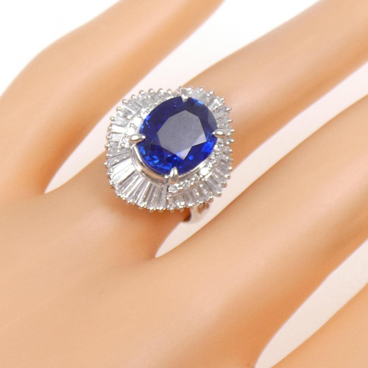 PT900 サファイヤ リング 4.33CT