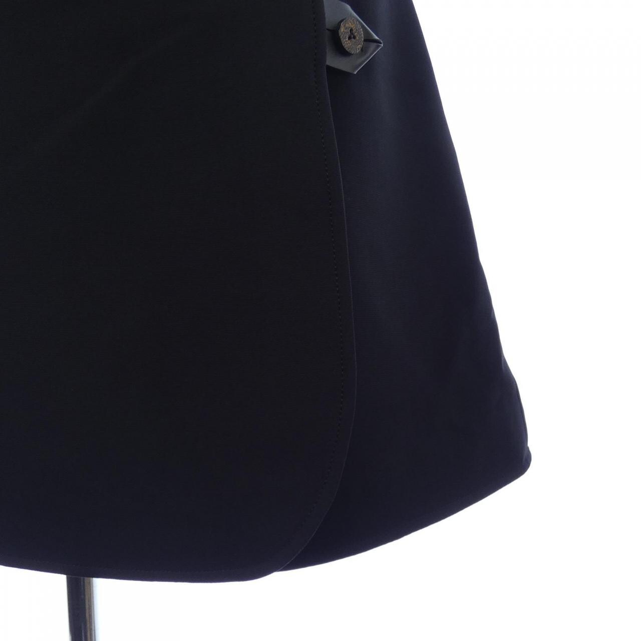 ルイヴィトン LOUIS VUITTON スカート