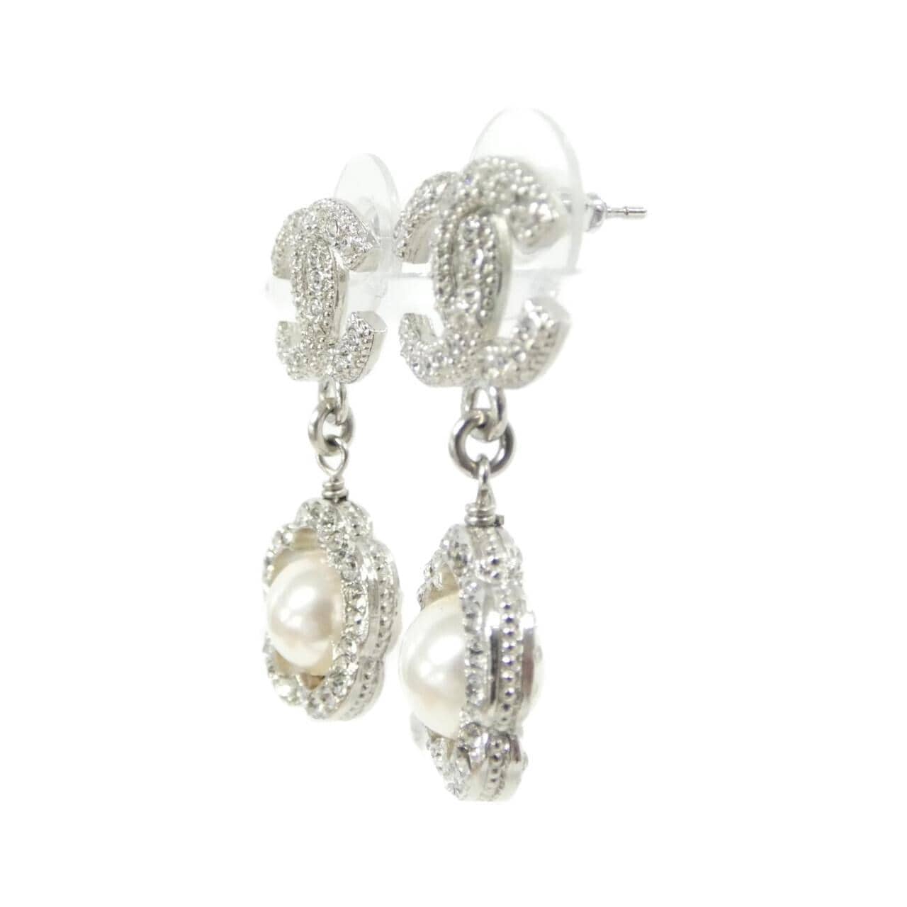 シャネル ピアス