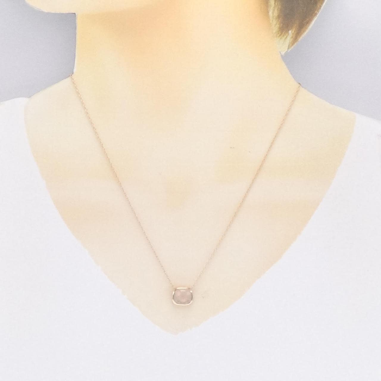 Veretta Ottava rose Quartz necklace