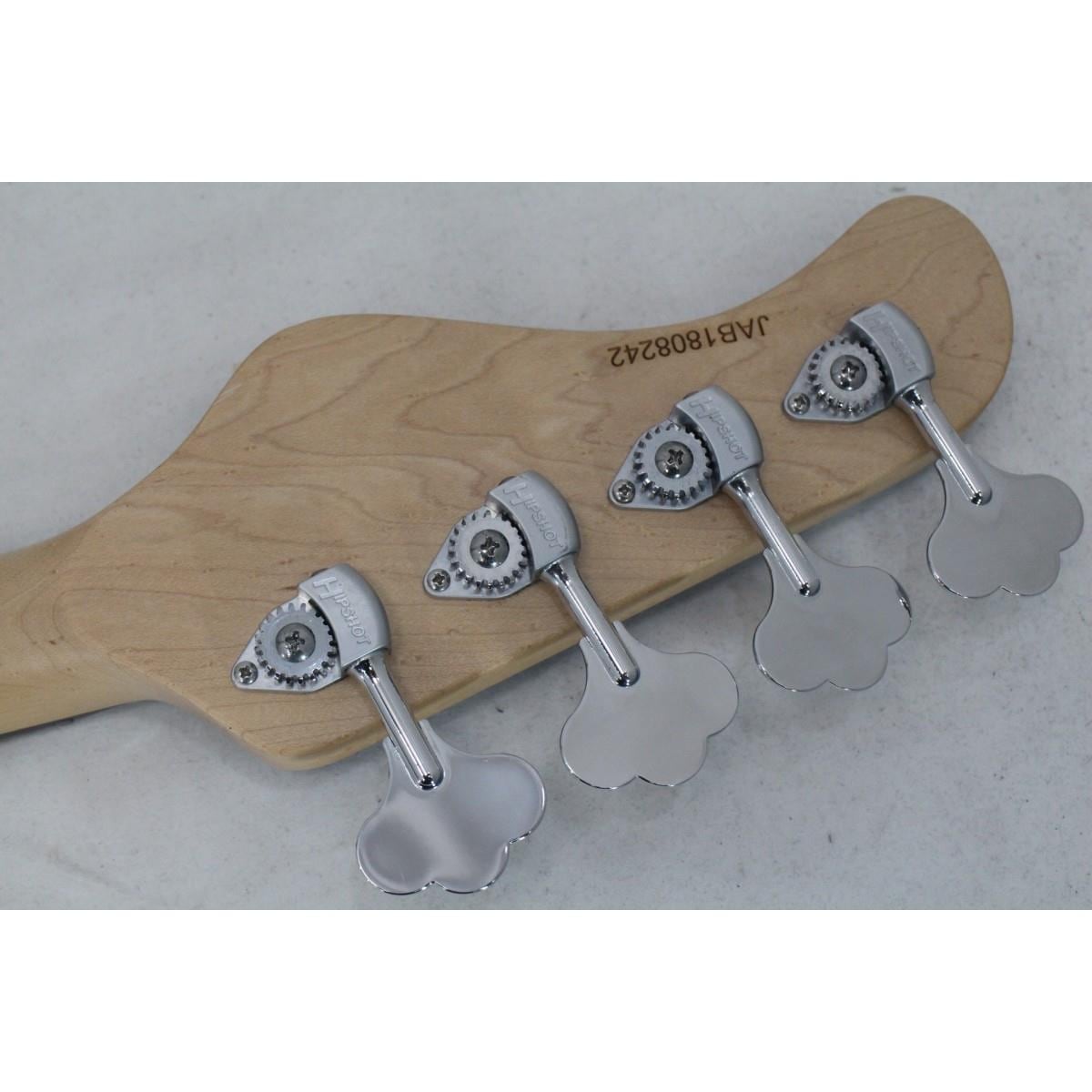 ＭＡＹＯＮＥＳ　ＪＡＢＢＡ　４　ＣＬＡＳＳＩＣ