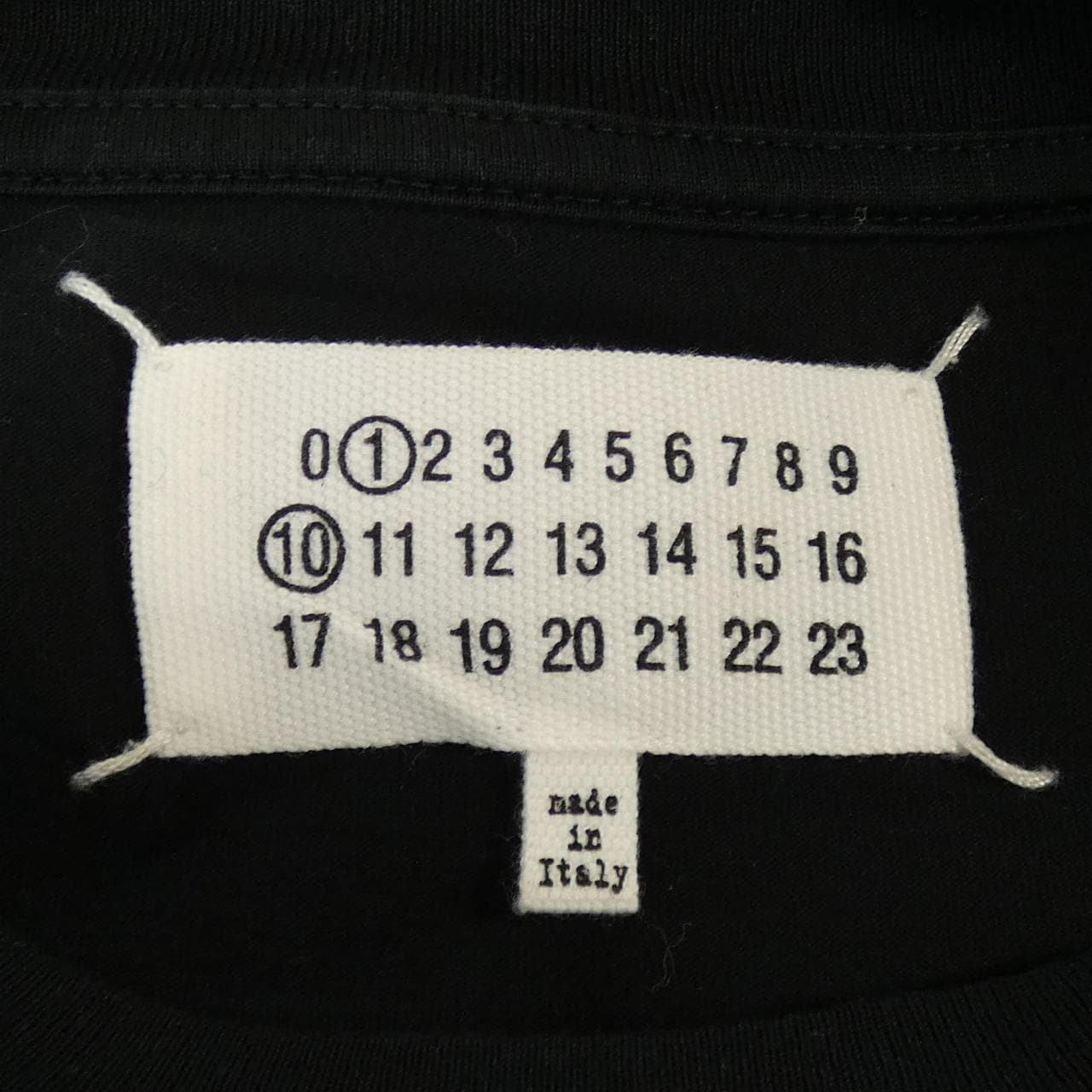 メゾンマルジェラ Maison Margiela Tシャツ