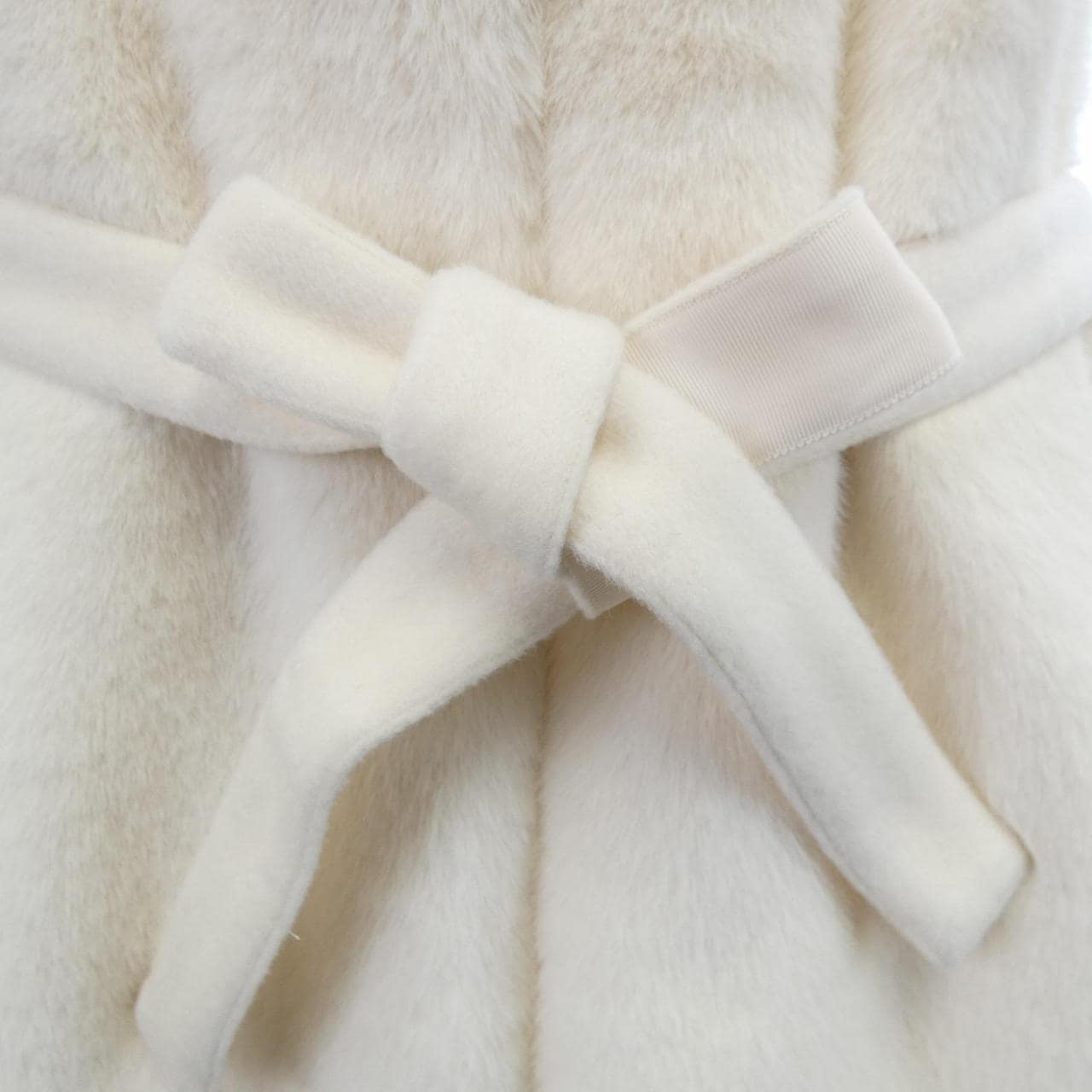 セブンテンバイミホカワヒト SEVEN TEN by MIHO KAWAHITO ベスト