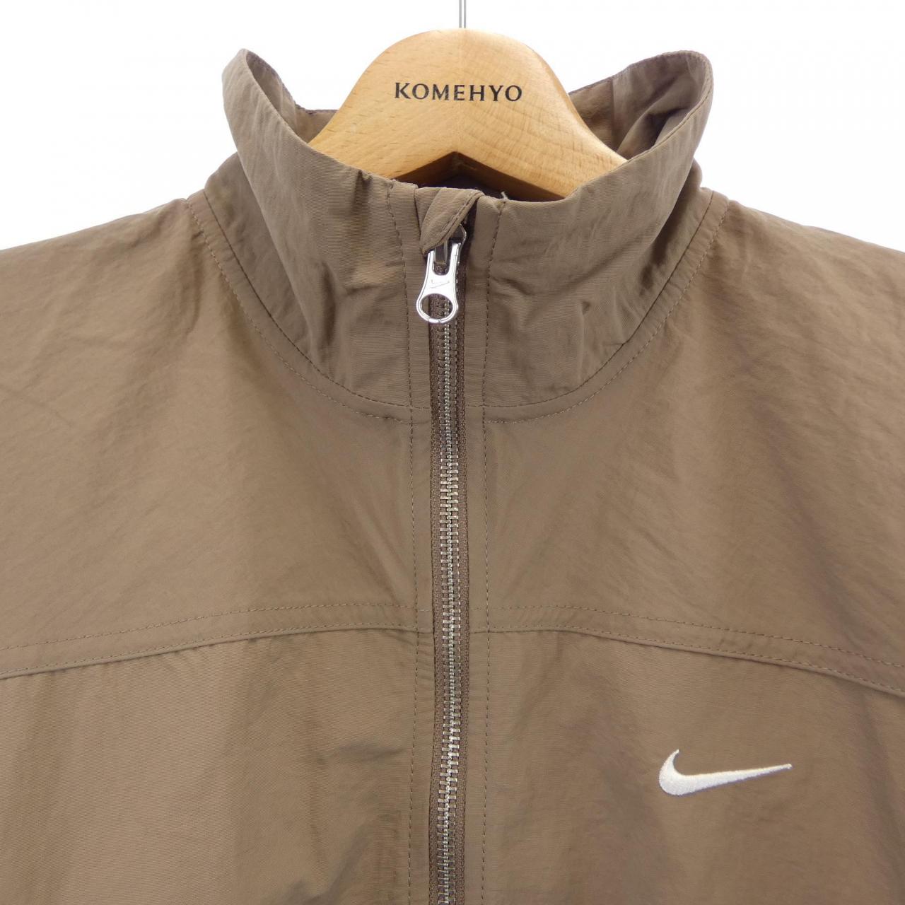 ナイキ NIKE ブルゾン