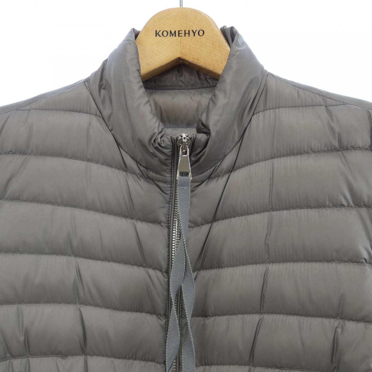 モンクレール MONCLER ダウンコート