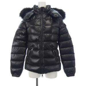 モンクレール MONCLER ダウンジャケット