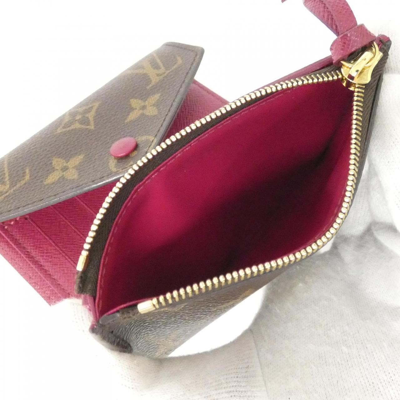 ルイヴィトン モノグラム ポルトフォイユ ヴィクトリーヌ M41938 財布