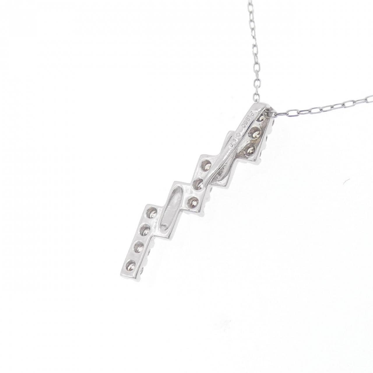 [BRAND NEW] PT Diamond Necklace 0.10CT