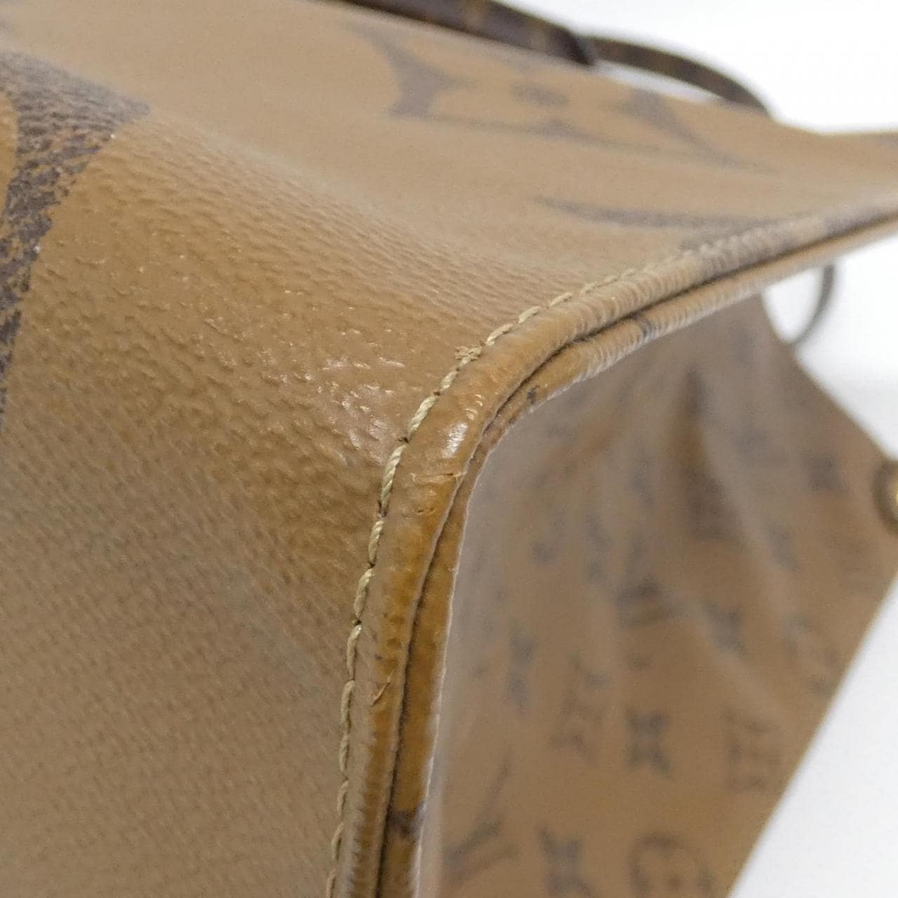 ルイヴィトン モノグラム ジャイアント オンザゴー GM M44576 バッグ