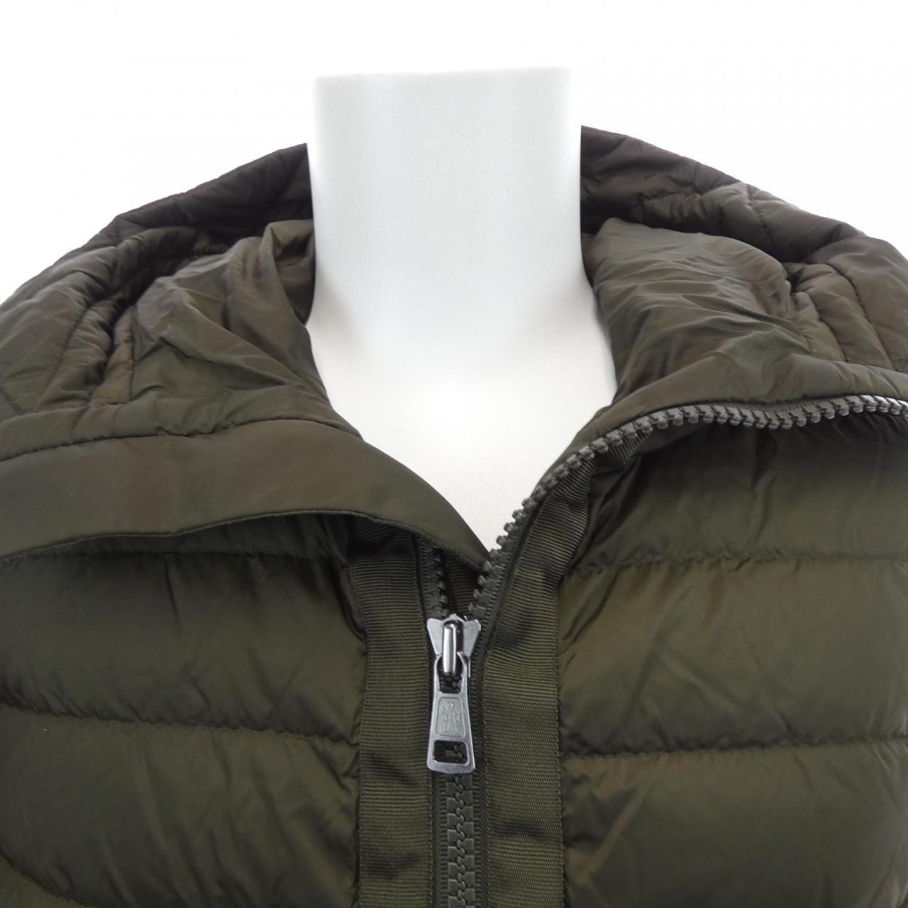 モンクレール MONCLER 20919B50800 ダウンジャケット
