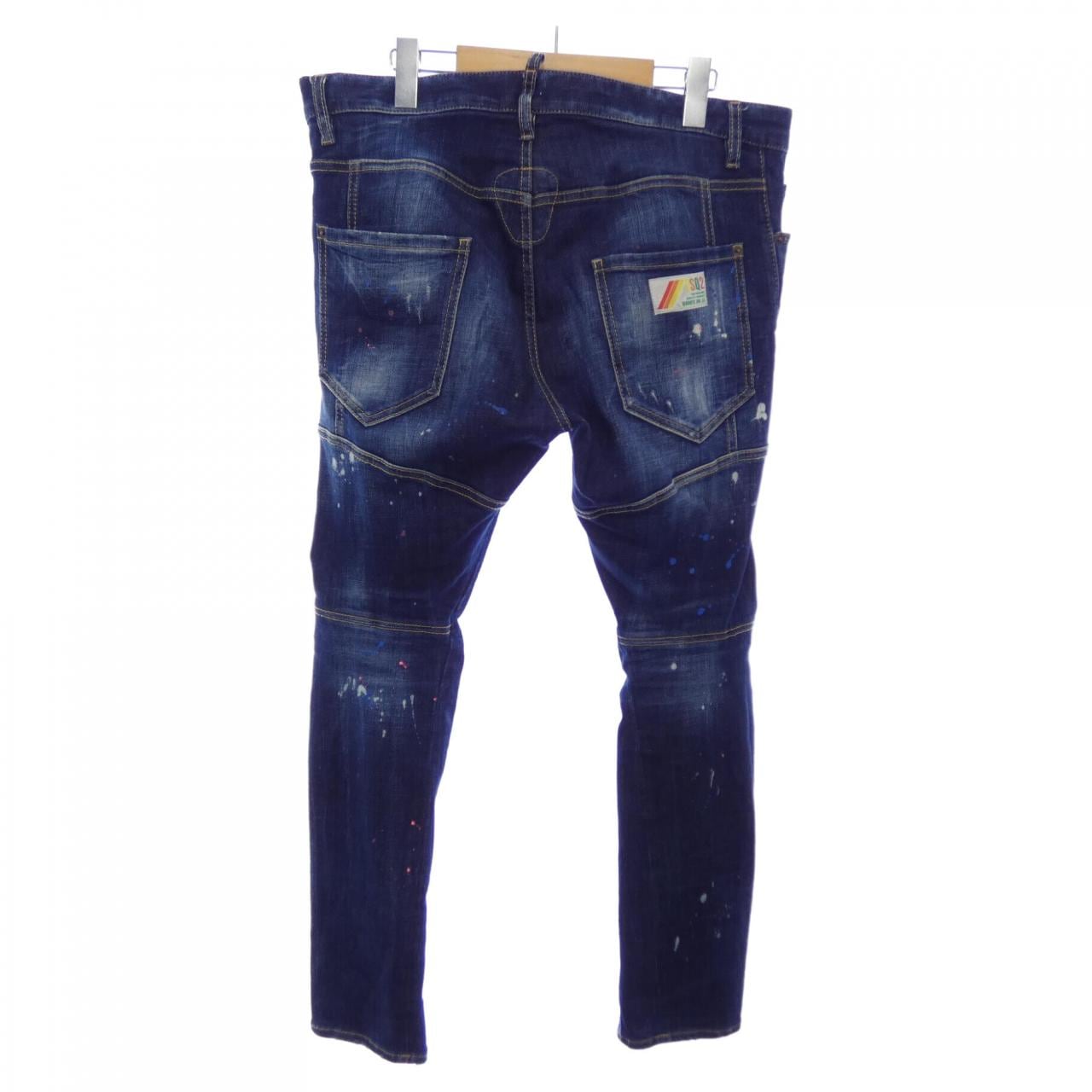 ディースクエアード DSQUARED2 S74LB1495 ジーンズ